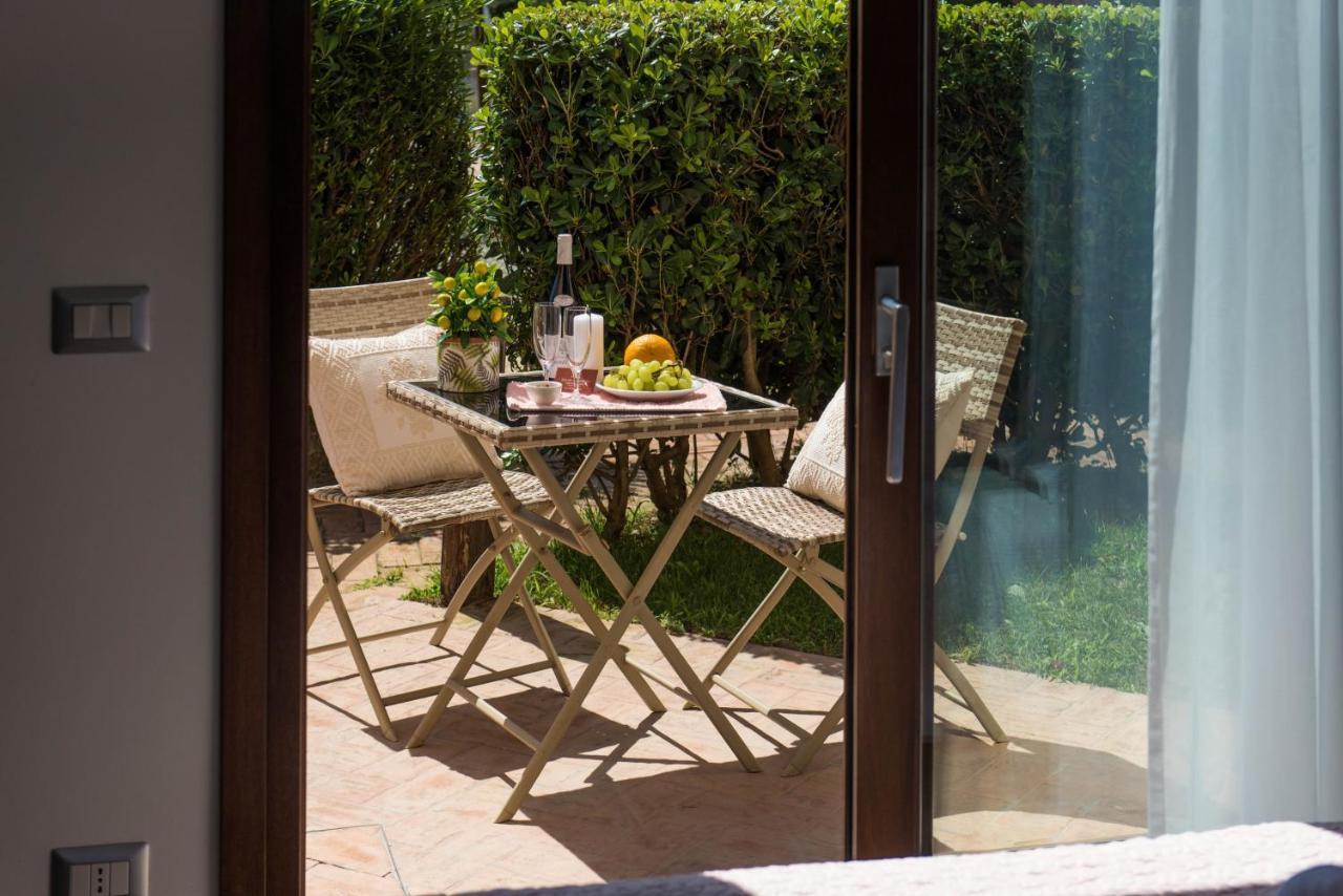 ホテル Relais Del Borgo- Domo ポルト・サン・パーオロ エクステリア 写真