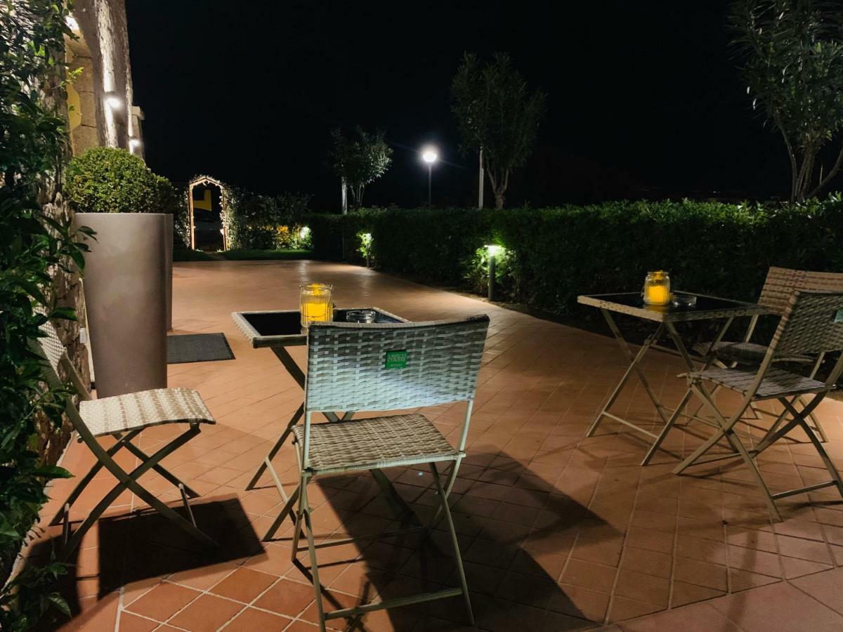 ホテル Relais Del Borgo- Domo ポルト・サン・パーオロ エクステリア 写真